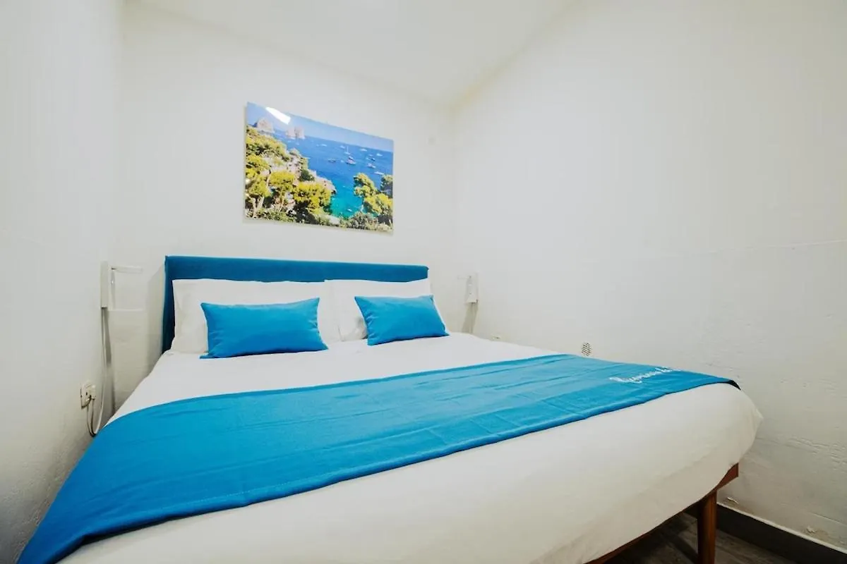 Ricomincio Da 3 Apartment Capri Centro Storico Naples