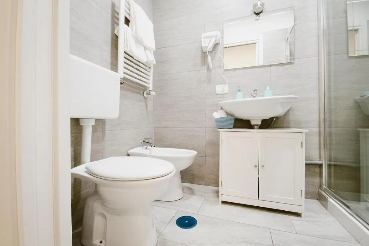 Ricomincio Da 3 Apartment Capri Centro Storico Naples